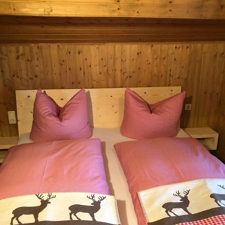 Unser Vorsaess - Klausberg Schwarzenberg im Bregenzerwald Kültér fotó